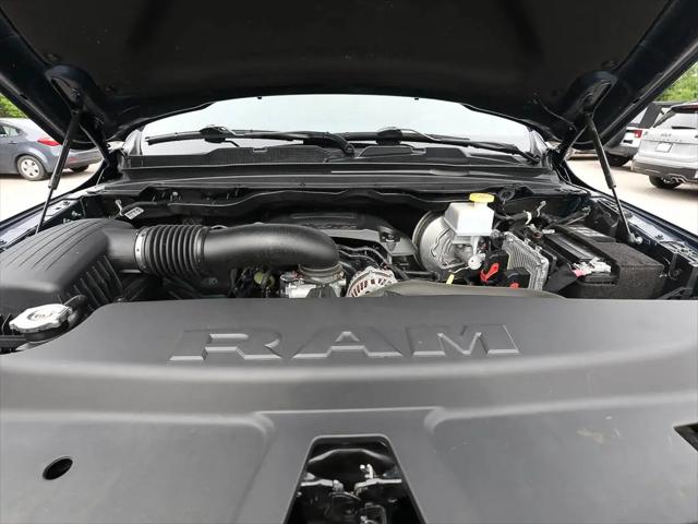 2022 Ram 1500 Big Horn Crew Cab 4x4 5'7" Box