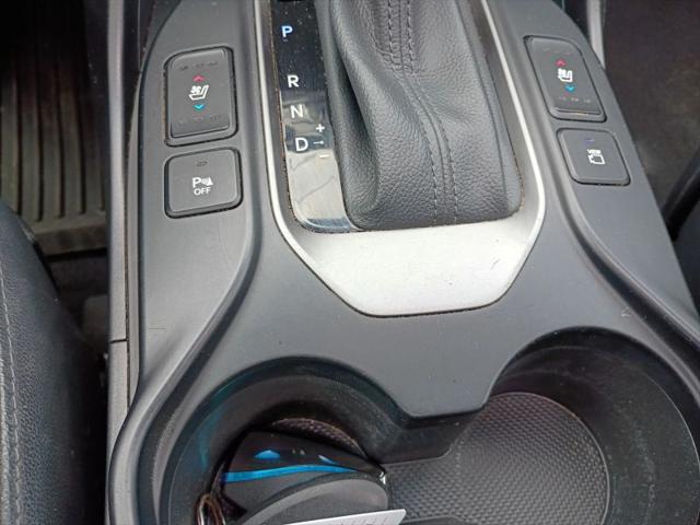 2017 Hyundai Santa Fe Limited Ultimate