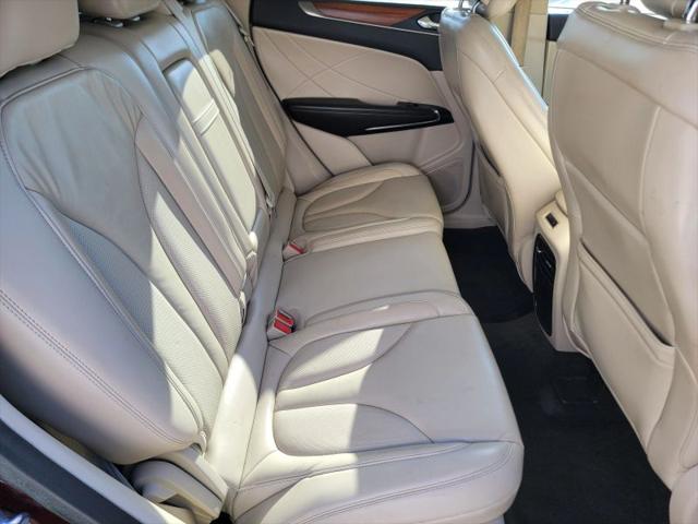 2017 Lincoln MKC Select