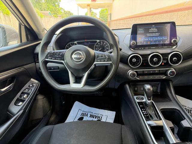 2024 Nissan Sentra SV Xtronic CVT