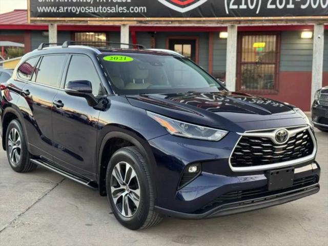 2021 Toyota Highlander XLE for sale in San Antonio, TX