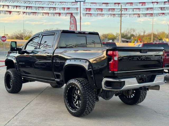 2022 Chevrolet Silverado 2500HD 4WD Crew Cab Standard Bed LTZ
