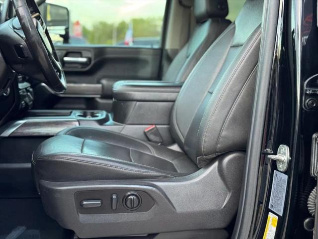 2022 Chevrolet Silverado 2500HD 4WD Crew Cab Standard Bed LTZ