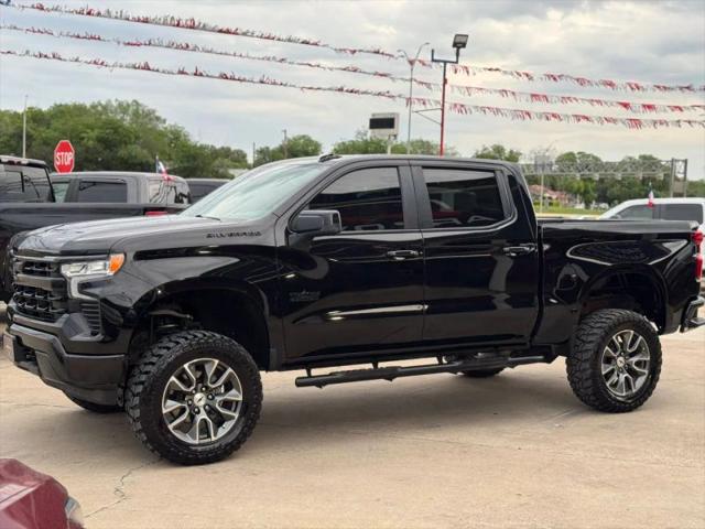 2022 Chevrolet Silverado 1500 4WD Crew Cab Standard Bed LT