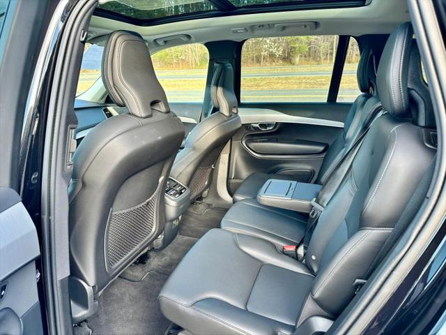 2025 Volvo XC90 B5 Core