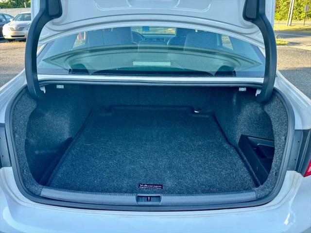2013 Volkswagen Passat 2.0L TDI SE
