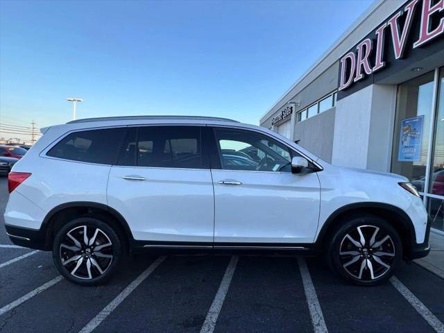 2021 Honda Pilot AWD Touring 8 Passenger