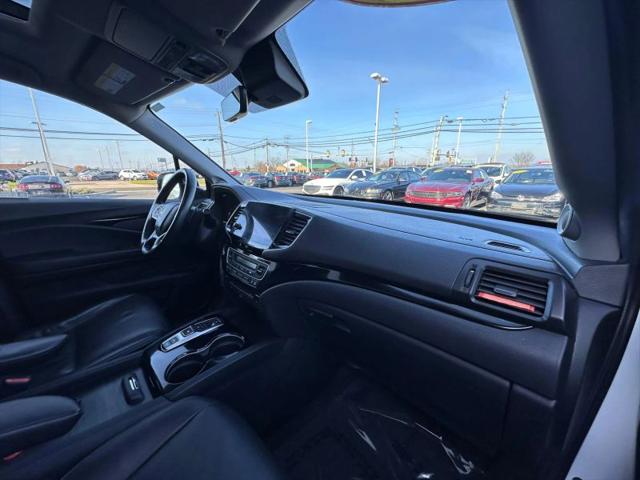 2021 Honda Pilot AWD Touring 8 Passenger