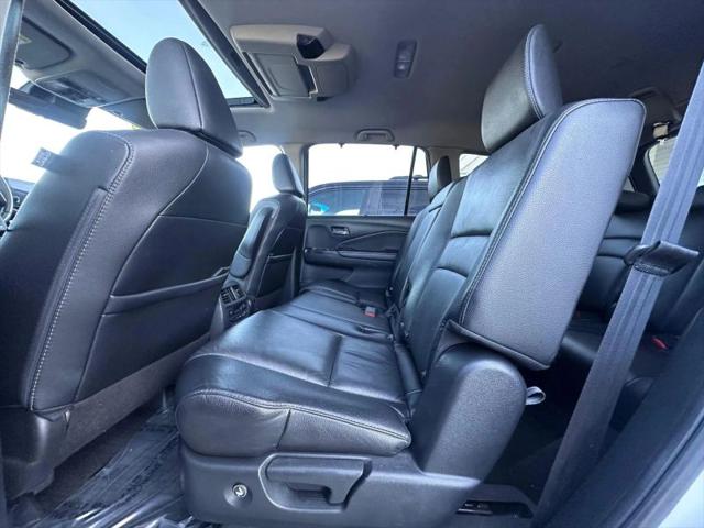 2021 Honda Pilot AWD Touring 8 Passenger