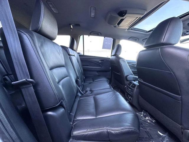 2021 Honda Pilot AWD Touring 8 Passenger