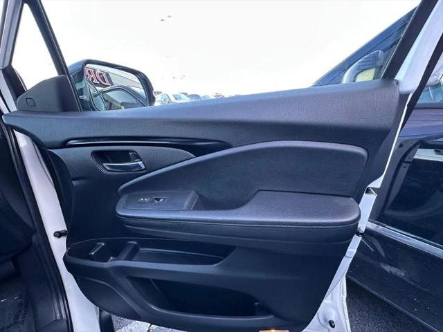 2021 Honda Pilot AWD Touring 8 Passenger