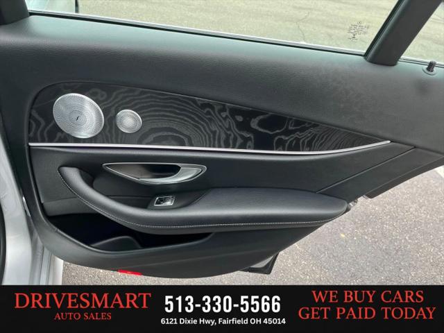 2017 Mercedes-Benz E-CLASS E 300 E 300