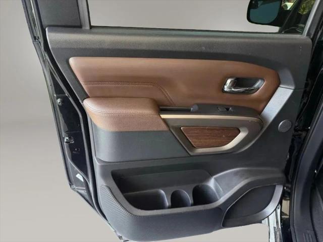 2021 Nissan Titan Crew Cab Platinum Reserve 4x4