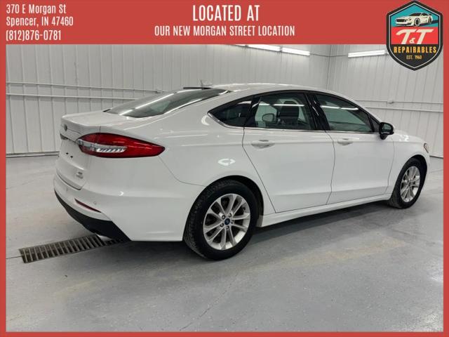 2020 Ford Fusion SE