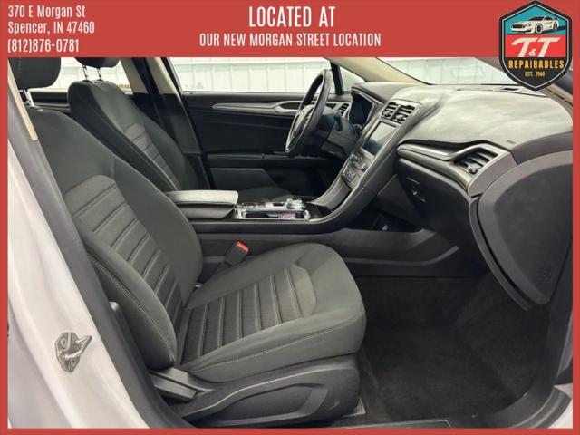 2020 Ford Fusion SE
