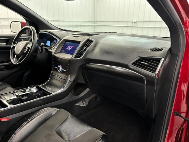 2020 Ford Edge ST