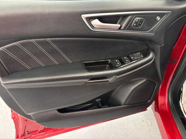 2020 Ford Edge ST