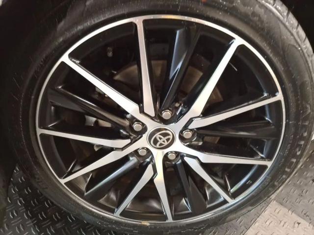 2023 Toyota Camry SE AWD