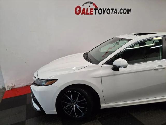2023 Toyota Camry SE AWD