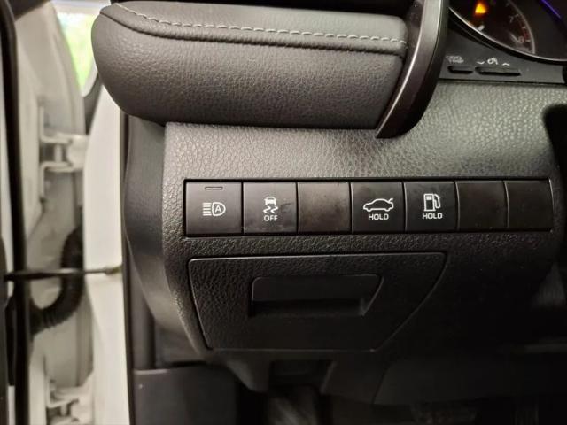 2023 Toyota Camry SE AWD
