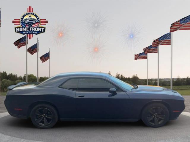 2017 Dodge Challenger SXT