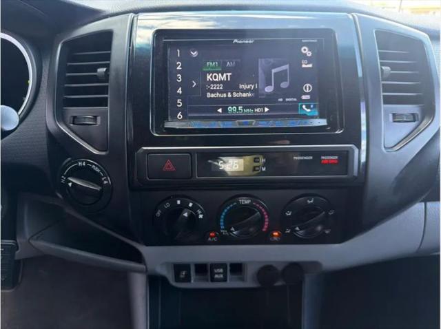 2013 Toyota Tacoma Base