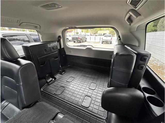 2016 Toyota Land Cruiser V8