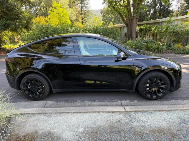 2023 Tesla Model Y AWD