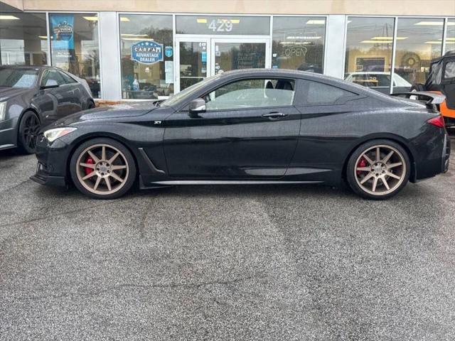 2017 INFINITI Q60 3.0t Red Sport 400