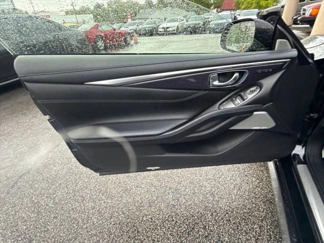 2017 INFINITI Q60 3.0t Red Sport 400