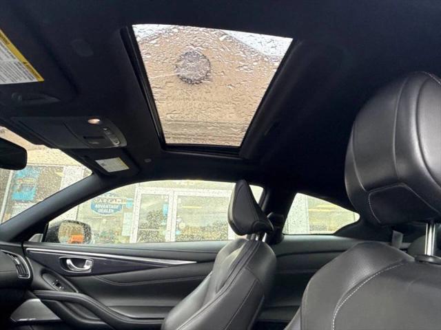 2017 INFINITI Q60 3.0t Red Sport 400