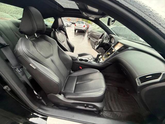 2017 INFINITI Q60 3.0t Red Sport 400