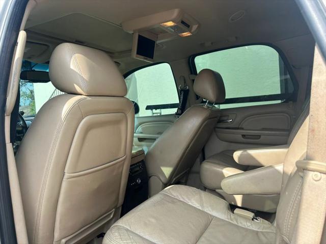 2011 Cadillac Escalade Premium