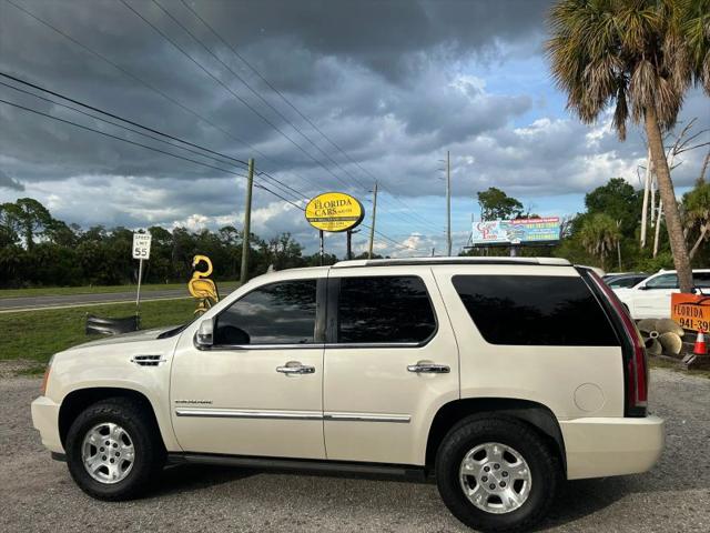 2011 Cadillac Escalade Premium