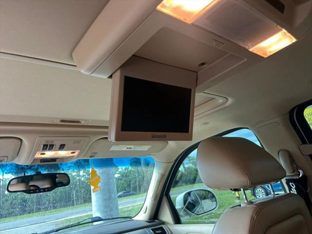 2011 Cadillac Escalade Premium