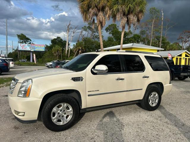2011 Cadillac Escalade Premium