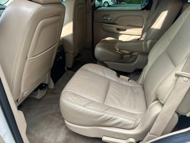 2011 Cadillac Escalade Premium