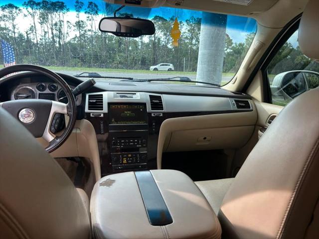2011 Cadillac Escalade Premium
