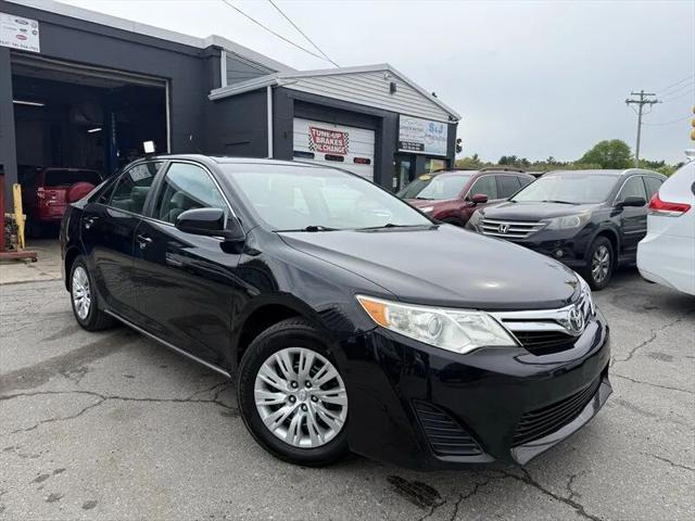 2014 Toyota Camry LE