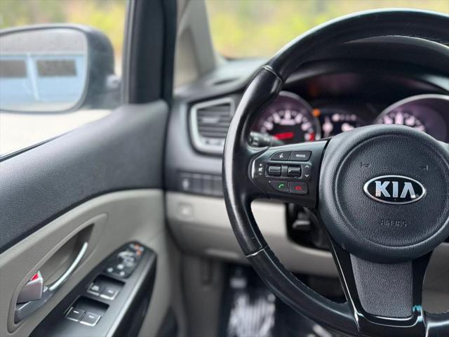 2016 Kia Sedona LX