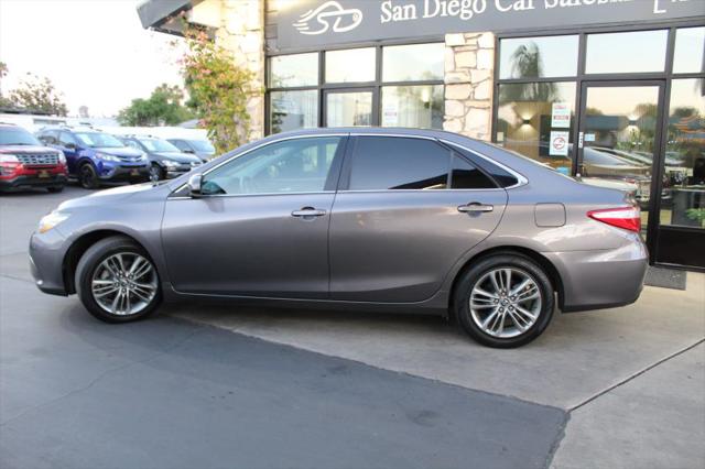 2016 Toyota Camry SE