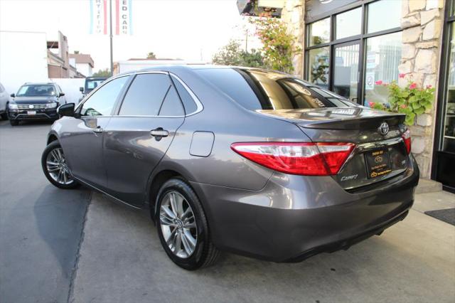 2016 Toyota Camry SE