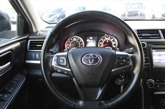 2016 Toyota Camry SE