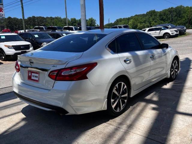 2016 Nissan Altima 2.5 SR