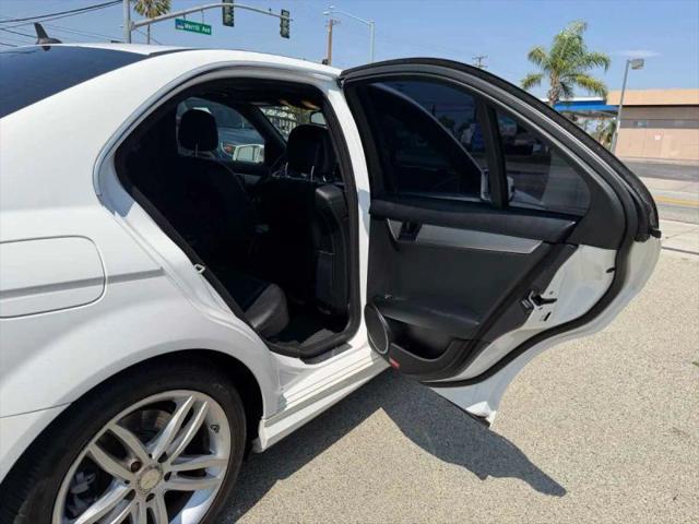 2013 Mercedes-Benz C-CLASS C 300 Sport 4MATIC