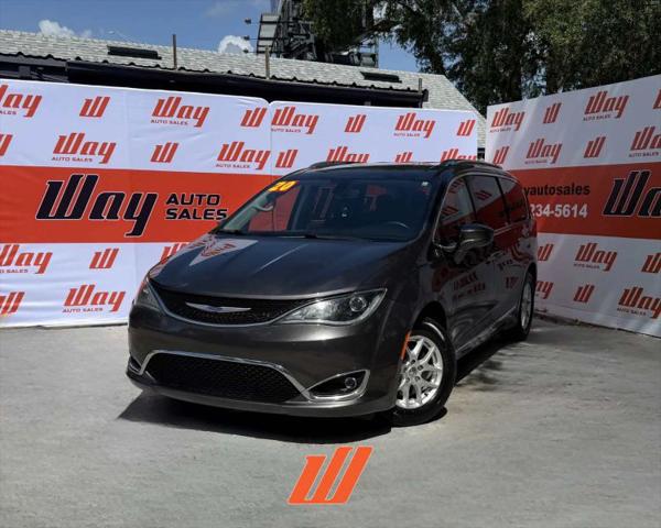 2020 Chrysler Pacifica Touring L