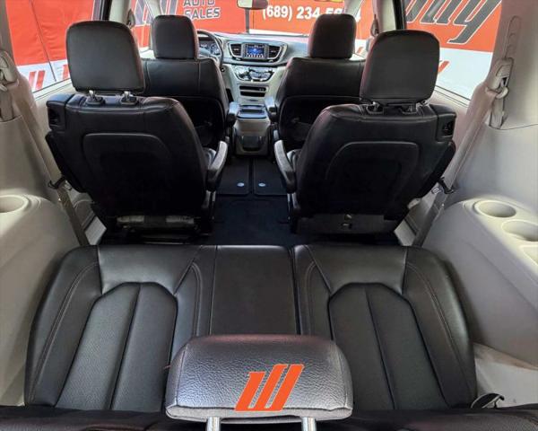 2020 Chrysler Pacifica Touring L