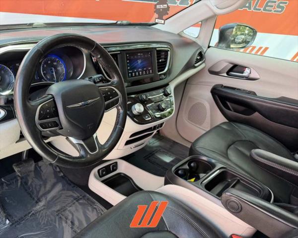 2020 Chrysler Pacifica Touring L
