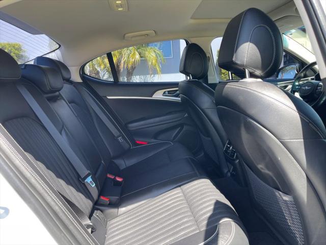 2022 Genesis G70 2.0T RWD