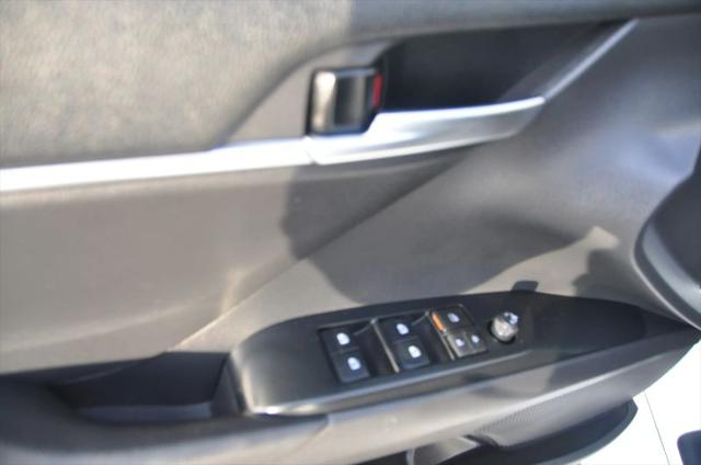 2020 Toyota Camry SE AWD